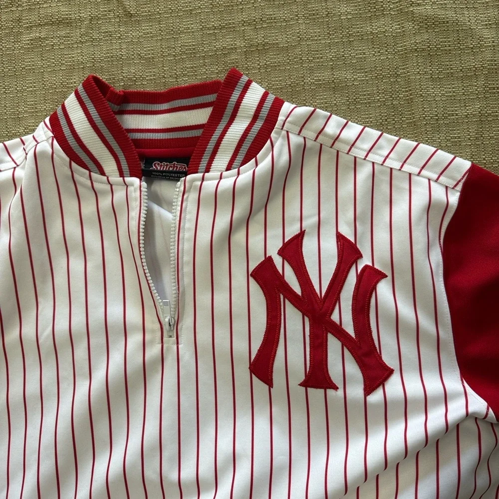 Stitches Red and White Striped  NY Yankee Men's Jersey .size XL - Picture 2 of 5